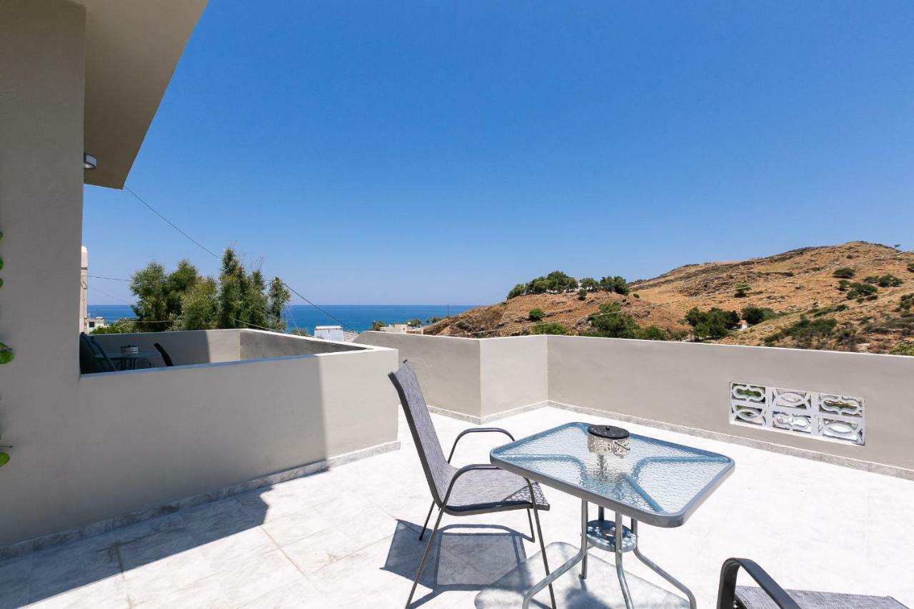 Elena's Apartment Panormos (Crete)