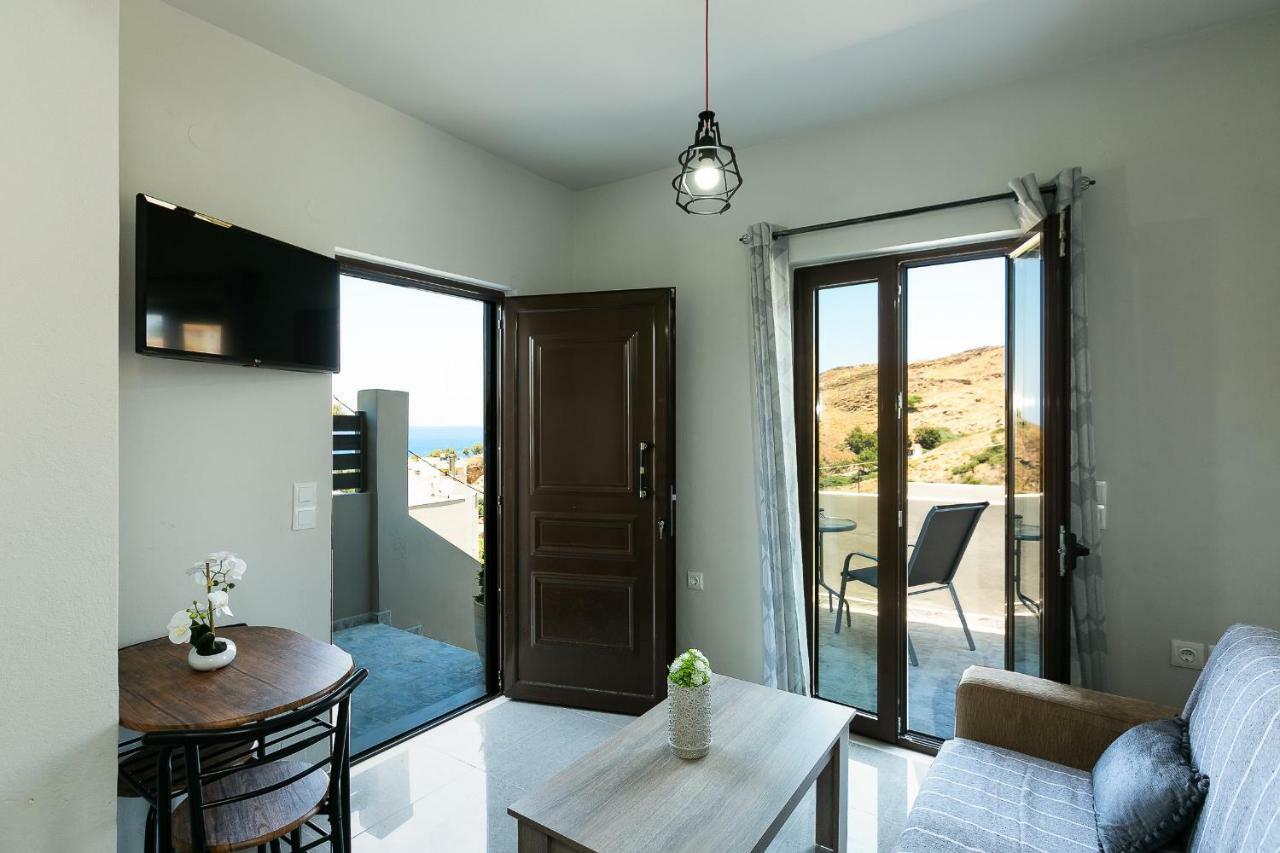 Elena's Apartment Panormos (Crete)